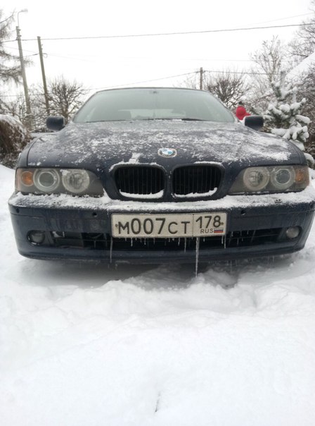 В период 12 по 13 февраля в Гатчине с ул. Карла Маркса 61 был угнан а/м BMW 530 e39 темно-синего цве...