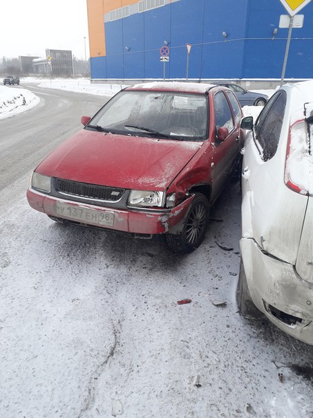 В 5-ом верхнем переулке на парнасе, завод пепси