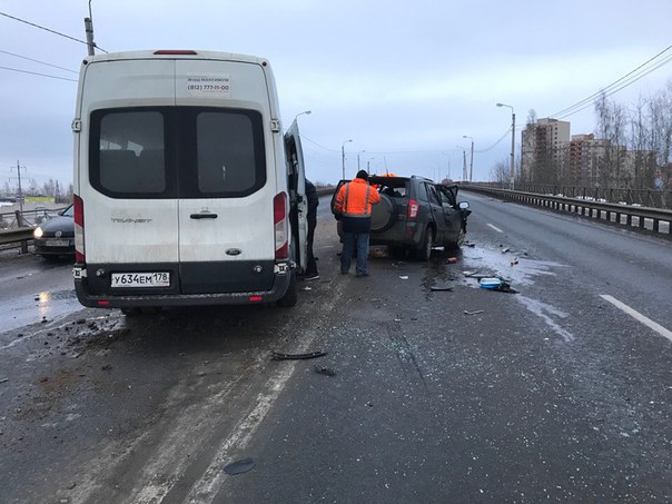 Лобовое столкновение на мосту в Тосно-2! Водитель ТагАЗ Тинго был в состоянии сильного алкогольного ...