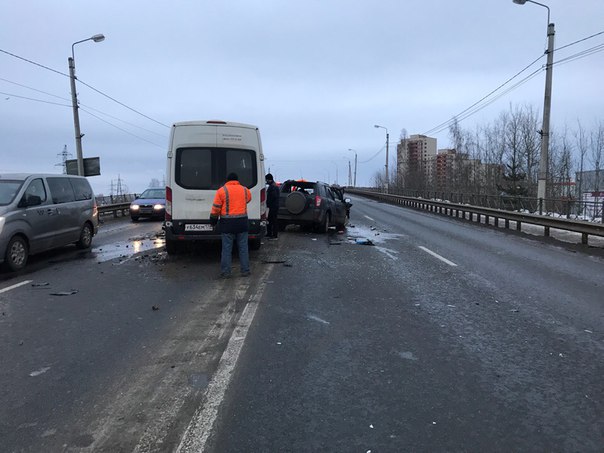 Лобовое столкновение на мосту в Тосно-2! Водитель ТагАЗ Тинго был в состоянии сильного алкогольного ...