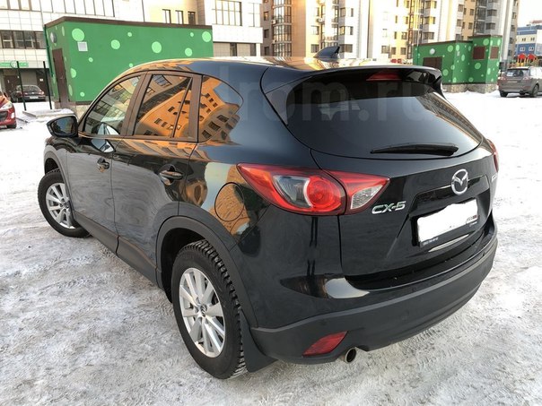 До 17 марта на Кондратьевском проспекте у дома 70 у друзей угнали автомобиль Mazda CX-5 белого цвета...