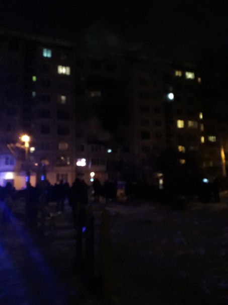 Пожар на улице Тухачевского в доме 9, уже второй час не могут потушить (
