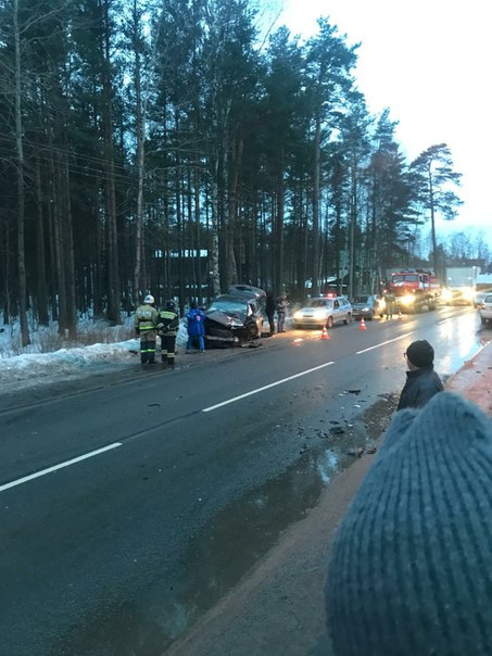 Спасатели Ленинградской области приняли участие в ликвидации последствий ДТП во Всеволожском районе