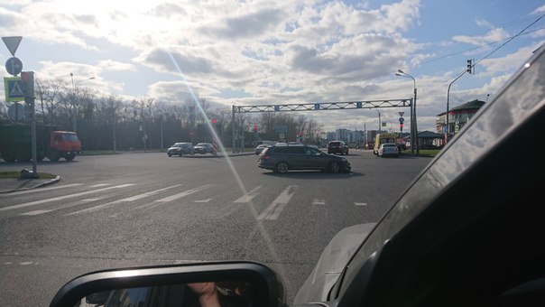 ДТП на перекрёстке Репищевой и Вербной.