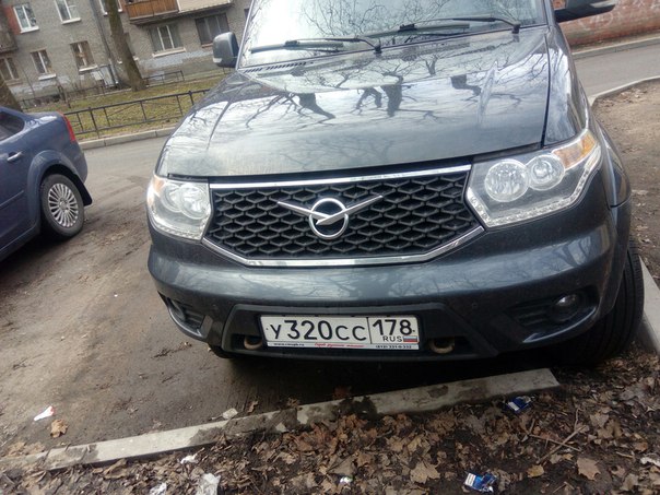 27 апреля, видимо под утро в Выборгском районе с Болотной улицы от дома 1 был угнан автомобиль UAZ P...
