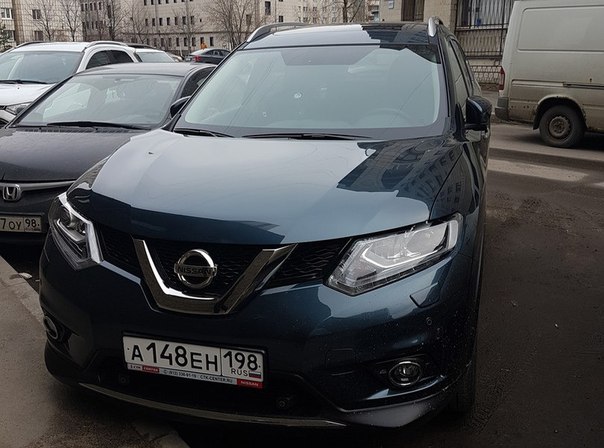 10 апреля от дома 195 на пр Обуховской Обороны был угнан автомобиль Nissan X-Trail темно-синего цвет...