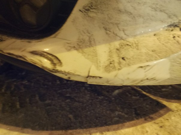 В ночь с 3 на 4 мая с 23 до 7 в Стрельне был угнан автомобиль Kia Optima Jf 2016 года, белого цвета.