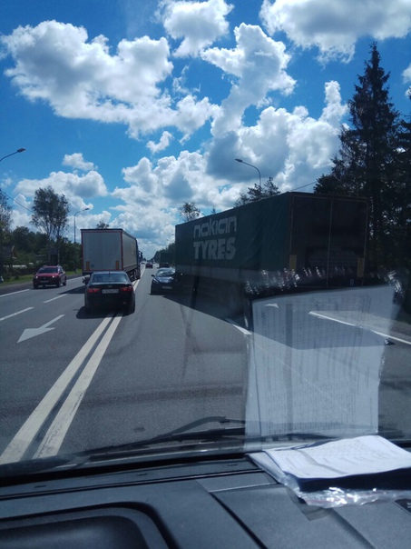Московское шоссе, у поворота на Георгиевское.