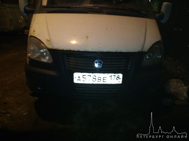 В ночь с 6 на 7 августа от магазина "Магнит" на ул.Дыбенко был угнан автомобиль Газель белого цвета