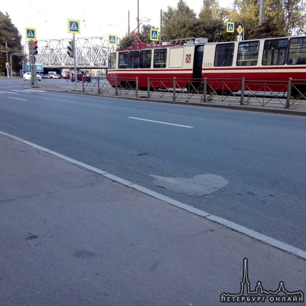 По Лесному в сторону Литейного трамваи не идут