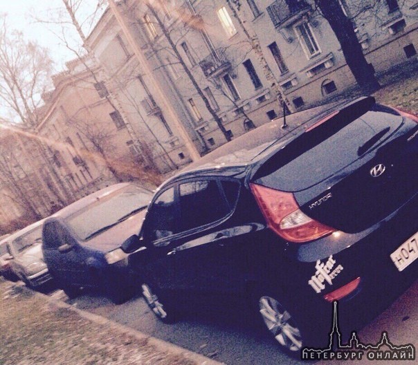 20 сентября был угнан автомобиль Hyundai Solaris хетчбэк черного цвета, 2012 года