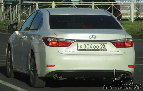 13 октября в 18.00 от Ленты на Комендантском проспекте был угнан автомобиль Lexus ES250 белого ( жем...