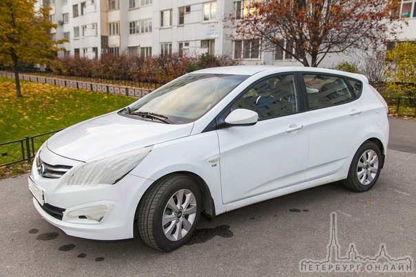 Днем 18 октября с дворовой парковки по ул. Кржижановского, 7 был угнан автомобиль Hyundai Solaris хе...