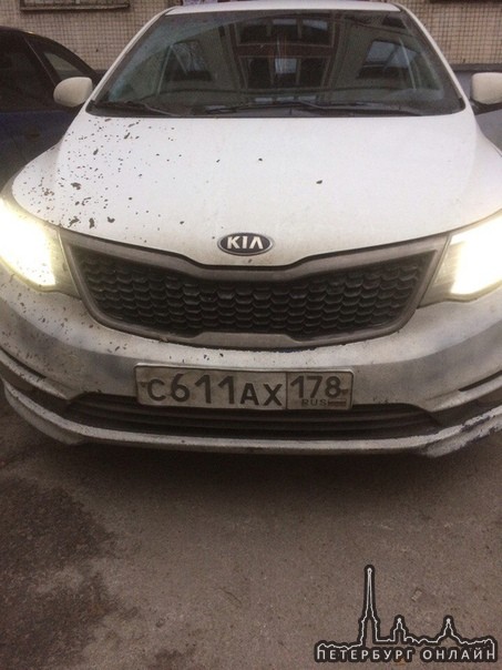 С 22 на 23 октября с улицы Пограничника Гарькавого с торца дома 48 к1 был угнан автомобиль Kia Rio с...