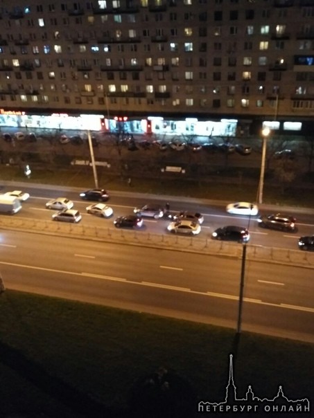 Догонялки в 19:41 напротив дома 134 по Ленинскому проспекту.