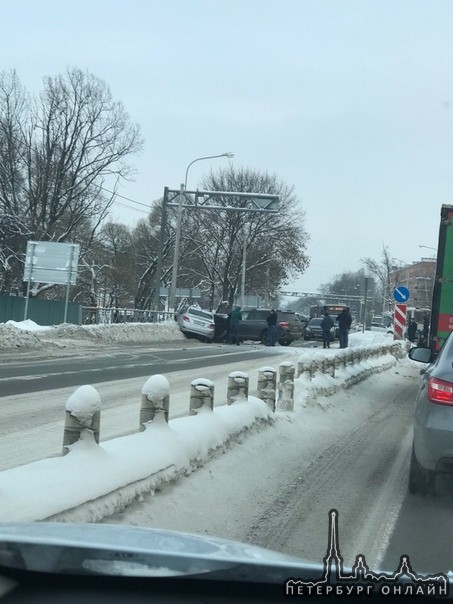 Жуткая массовая авария на Петергофском шоссе