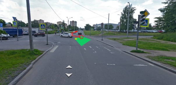 Сегодня в 15:00, на перекрестке Гжатской и Фаворского попал в небольшое ДТП.