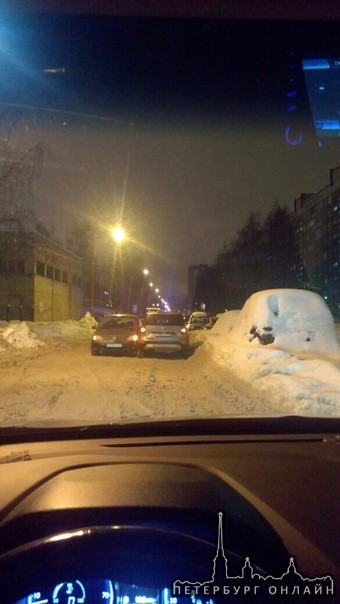 Дтп на улице Академика Байкова, улица перекрыта полностью, проезда нет