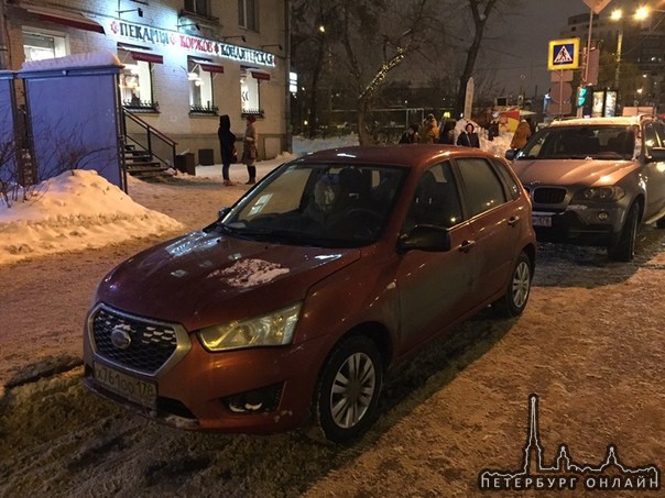 Всем доброго вечера. Может есть кто в районе метро черная речка в с проводами. Акум сел, проводов не...