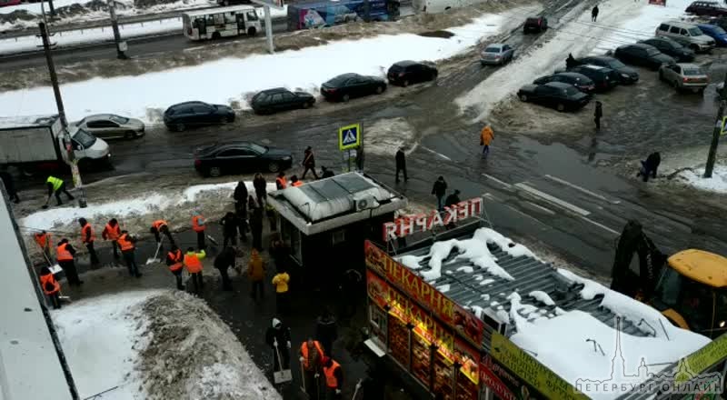 Петербургских чиновников обязали принять участие в субботнике 9 февраля. Информация о том, что нужно...