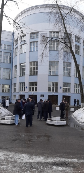Морской колледж ГУМРФ имени адмирала Макарова снова эвакуировали, сообщили об минировании.