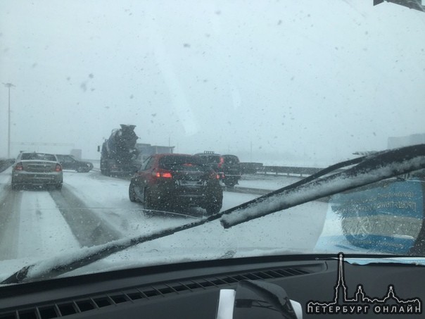 Массовое дтп кад, недоезжая до вантового в сторону мурманки