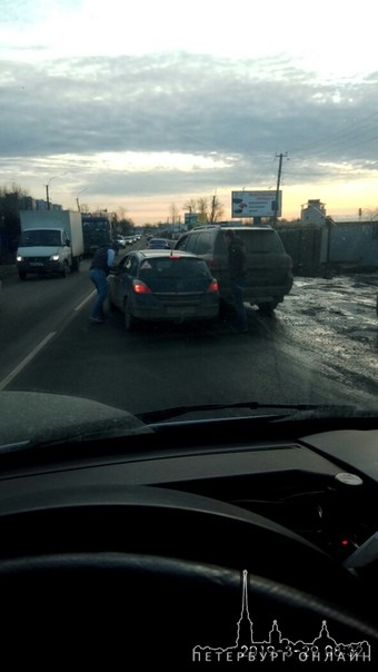 Авария в Янино. Объезд по встречке.