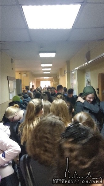 В Красносельском районе эвакуируют