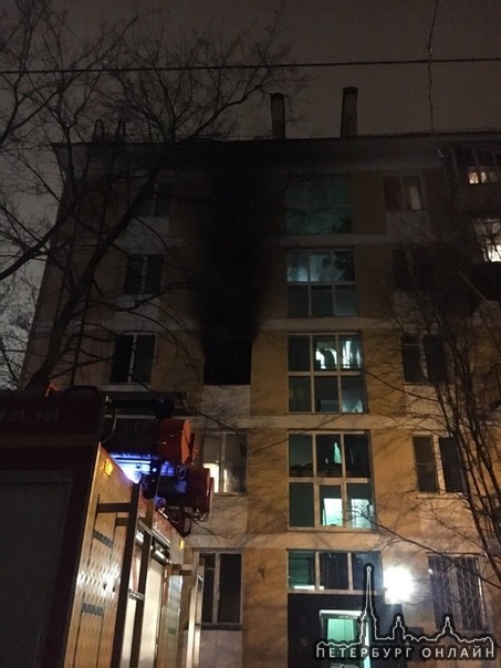 08 апреля в 23:16 поступило сообщение о пожаре по адресу: Московский район, улица Ленсовета, д.16.