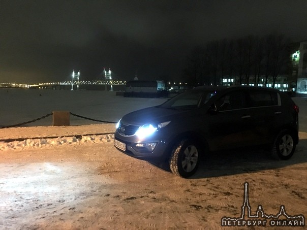 8 апреля в Санкт-Петербурге от перекрестка Выборгской набережной и улицы Смолячкова был угнан автомо...