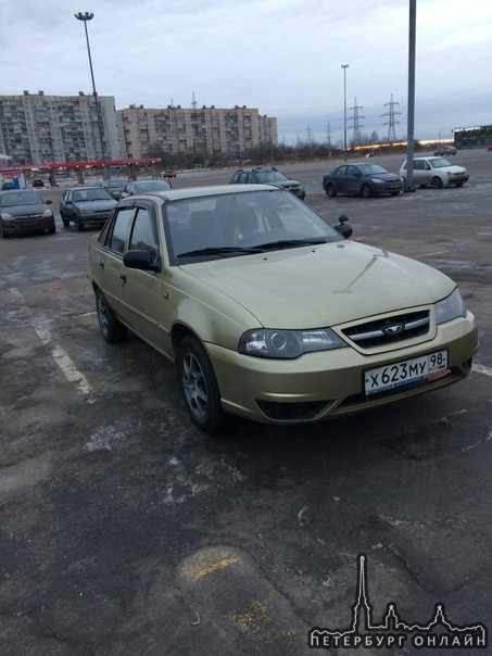 11 апреля в 5 утра с улицы Асафьева, напротив Газпрома, был угнан автомобиль Daewoo Nexia, песочного...