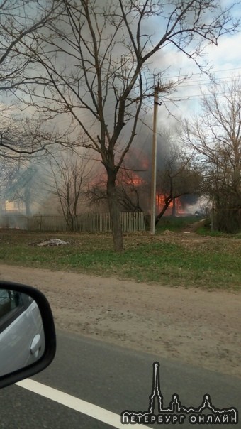В посёлке Виино сгорел жилой дом