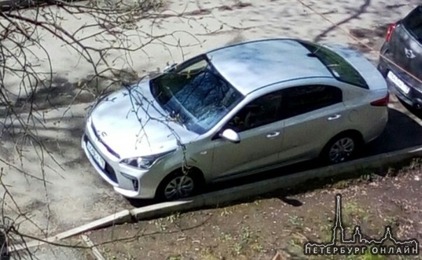 Ночью 15 мая в Московском районе с Ленинского проспекта от дома 155 был угнан автомобиль Kia Rio, се...