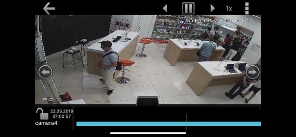 Парень, который сегодня (22 мая) украл телефон из магазина «Техномакс» в ТЦ «Атмосфера», обращаюсь к...