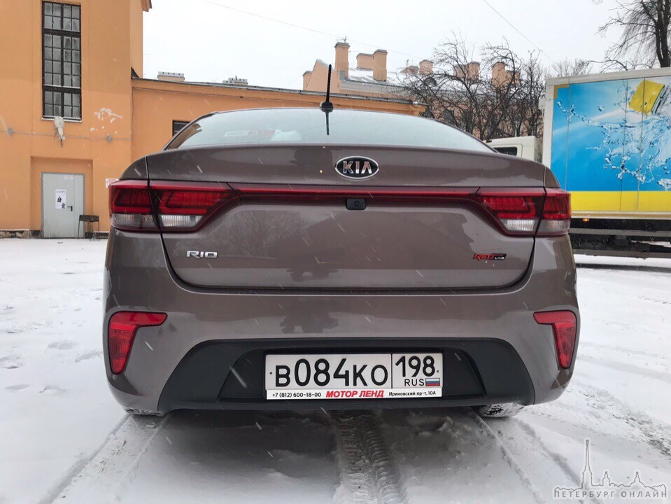 Угон Kia Rio Угнали по адресу: Рябовское шоссе 117 к2 Гос номер: В084КО 198 Из особых примет: под ...