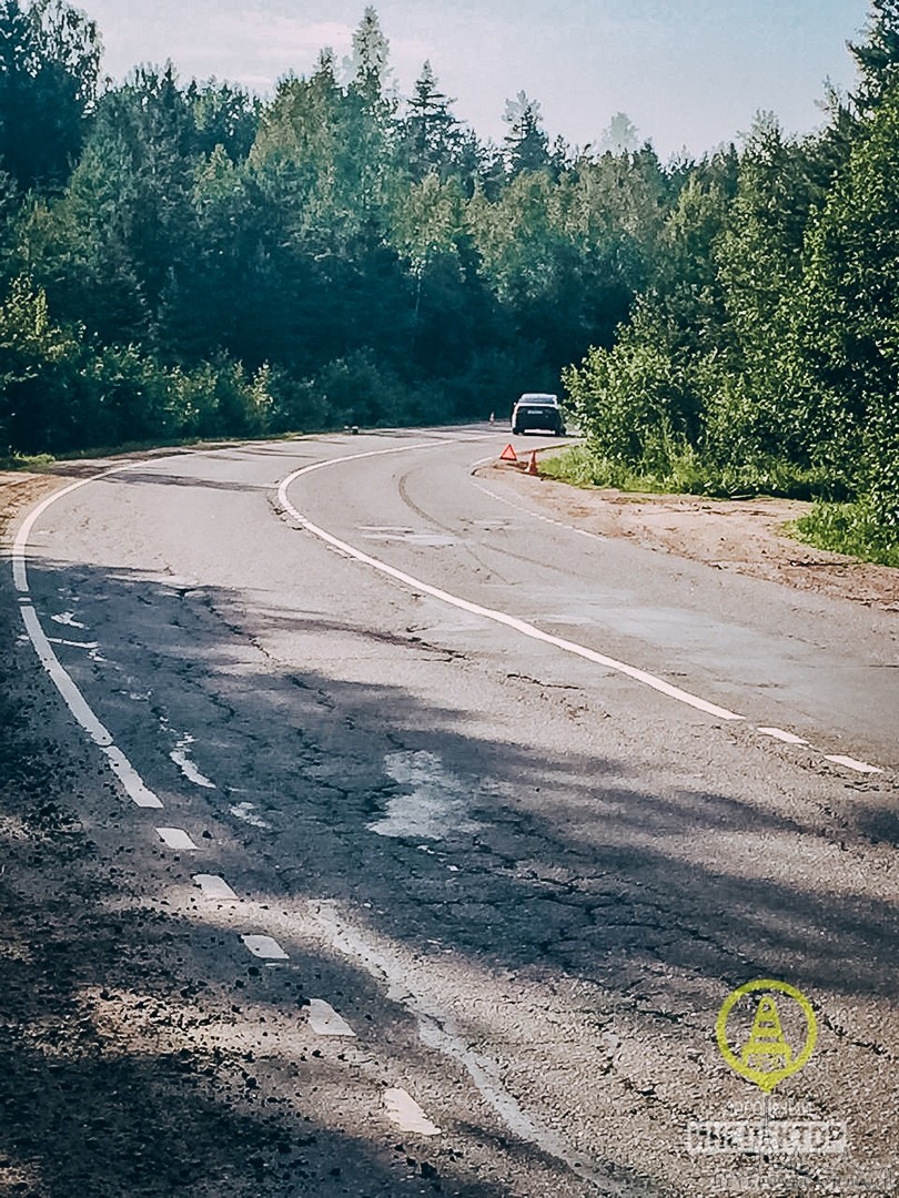 Страшная авария во Всеволожском р-оне, шоссе в сторону пос.им.Морозова между Каменкой и Дунаем. Мол...