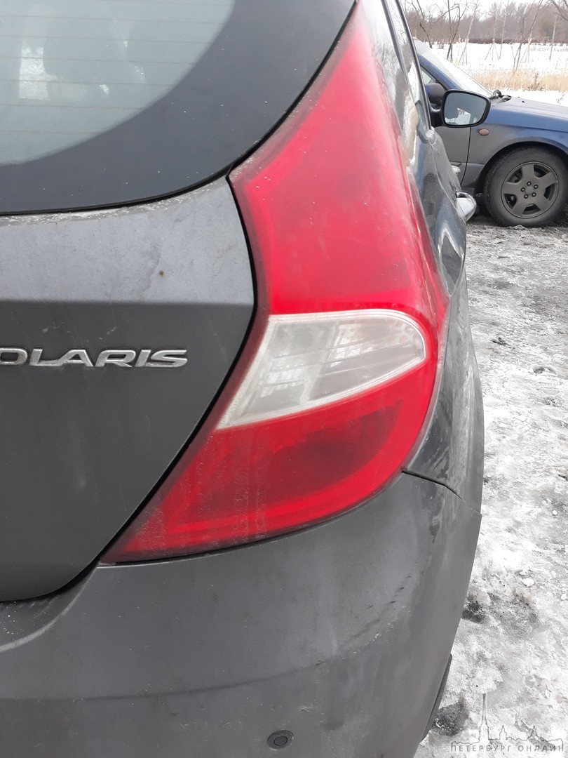 26 июля в 12.22 от станции ЖД Антропшино был угнан автомобиль Hyundai Solaris хетчбек, цвета мокрый ...
