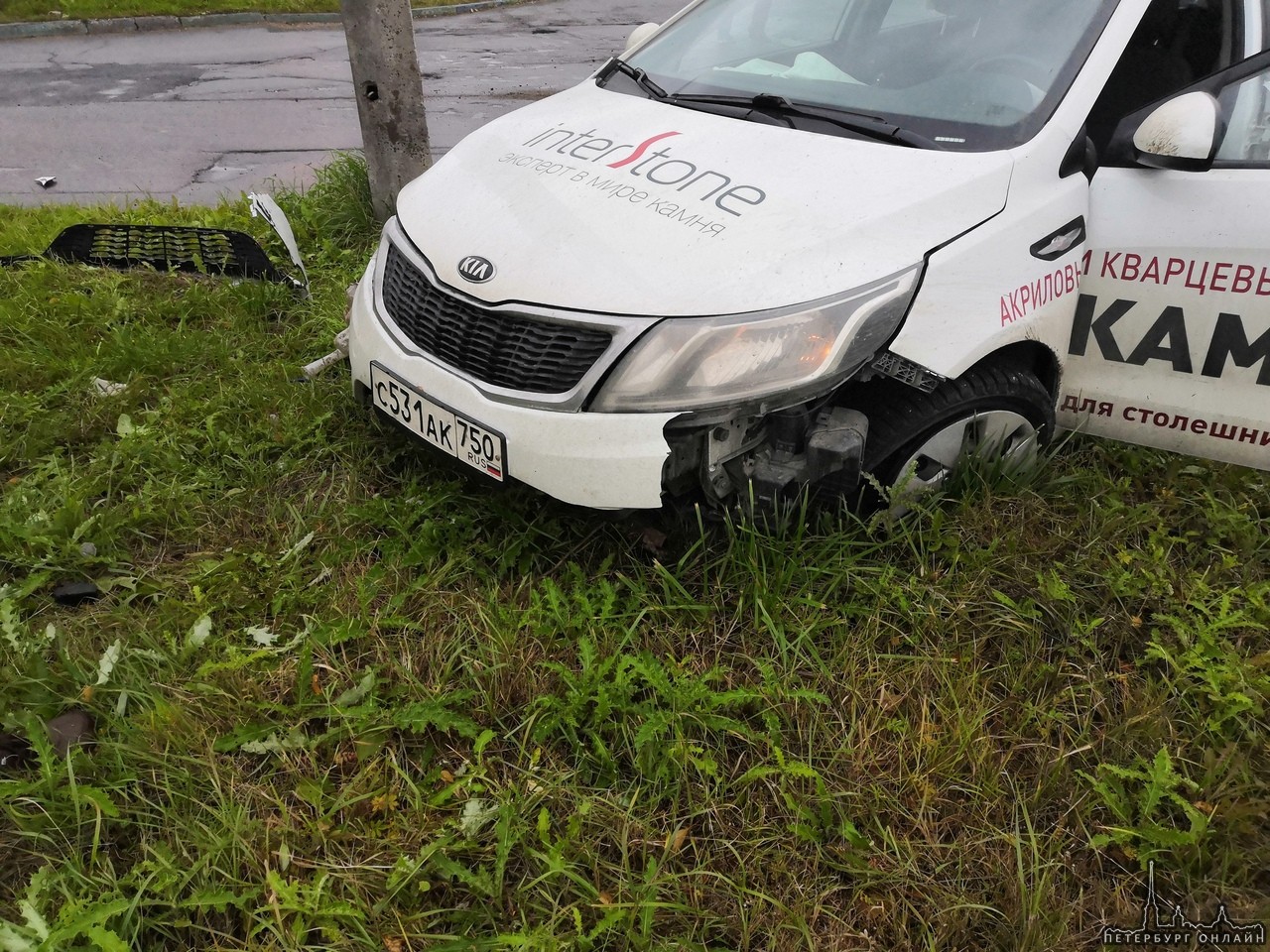 9 октября, напротив АЗС "Фаэтон" в 13.20 на Ириновском проспекте произошла авария Водитель Suzuki ...