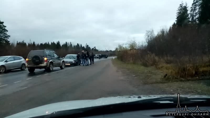 ДТП между Выборгом и Финской границей, водитель с признаками алкогольного опьянения собрал 3 машин...