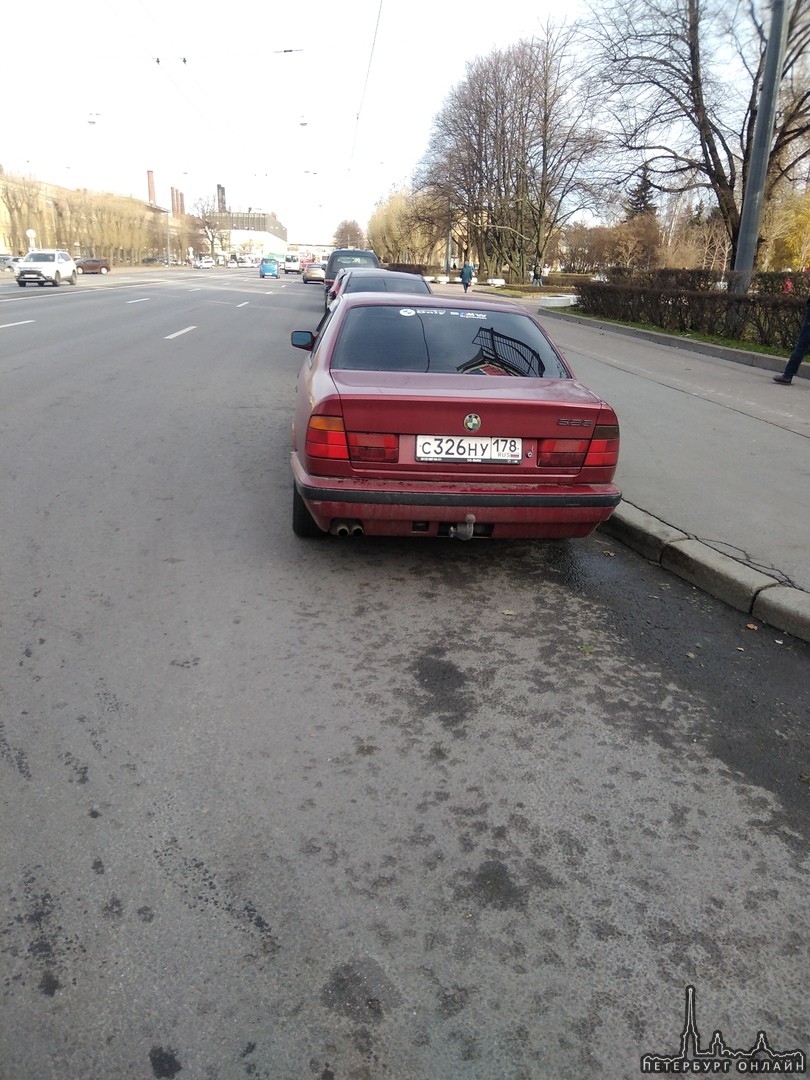 Добрый день! Ребята кому не трудно прикурить плиззз! Стою на стачек возле кольца в сторону кировског...