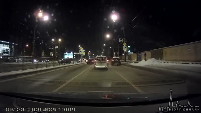 Наезд на пешехода 03.12.19 в 18:09 на перекрёстке Светлановского и Орбели. Женщина точно была жива, ...