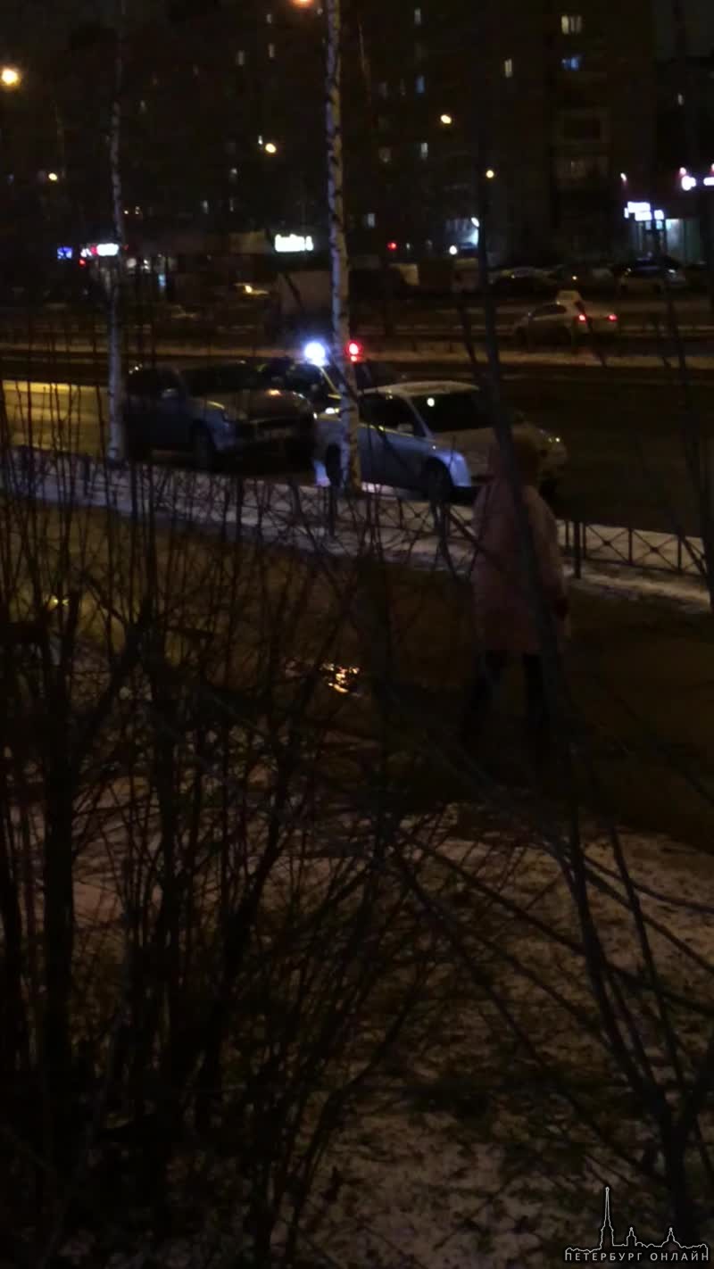 В 21:25 на улице Ярослава Гашека у дома 6 неустановленный водитель, управляя "Дэу Нексия", совершил ...
