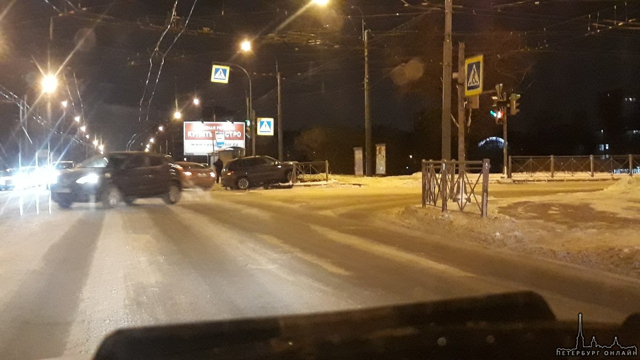 Между Ольгинским прудом и Сосновкой произошла авария