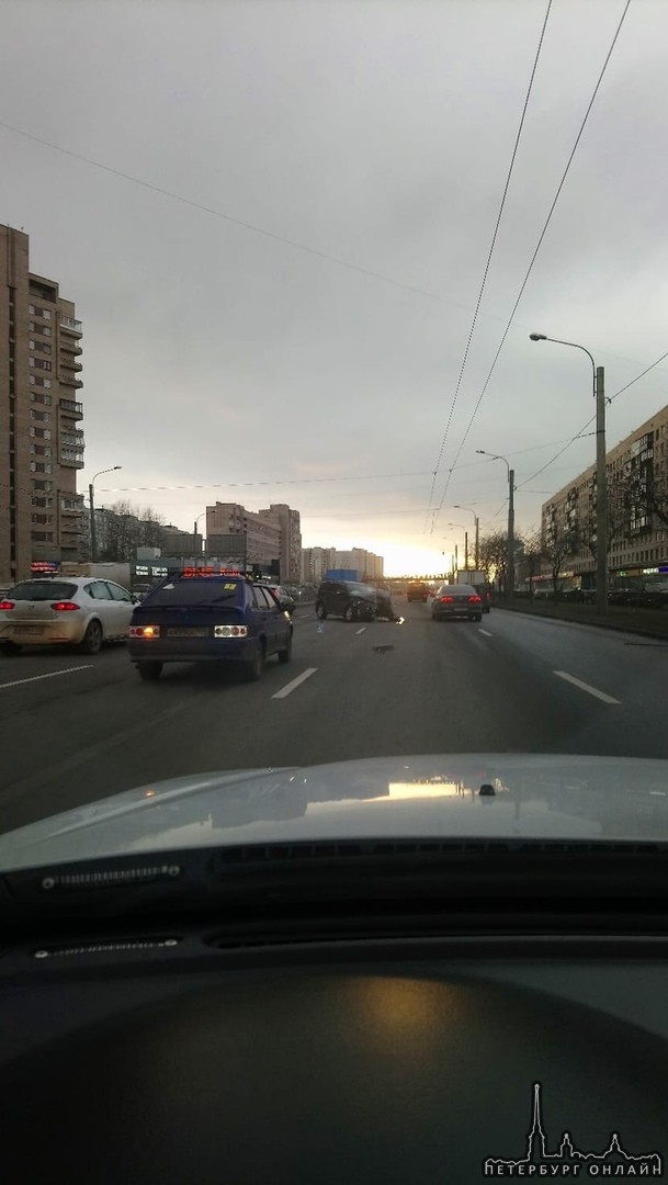 ДТП на проспекте Славы в сторону Типанова.