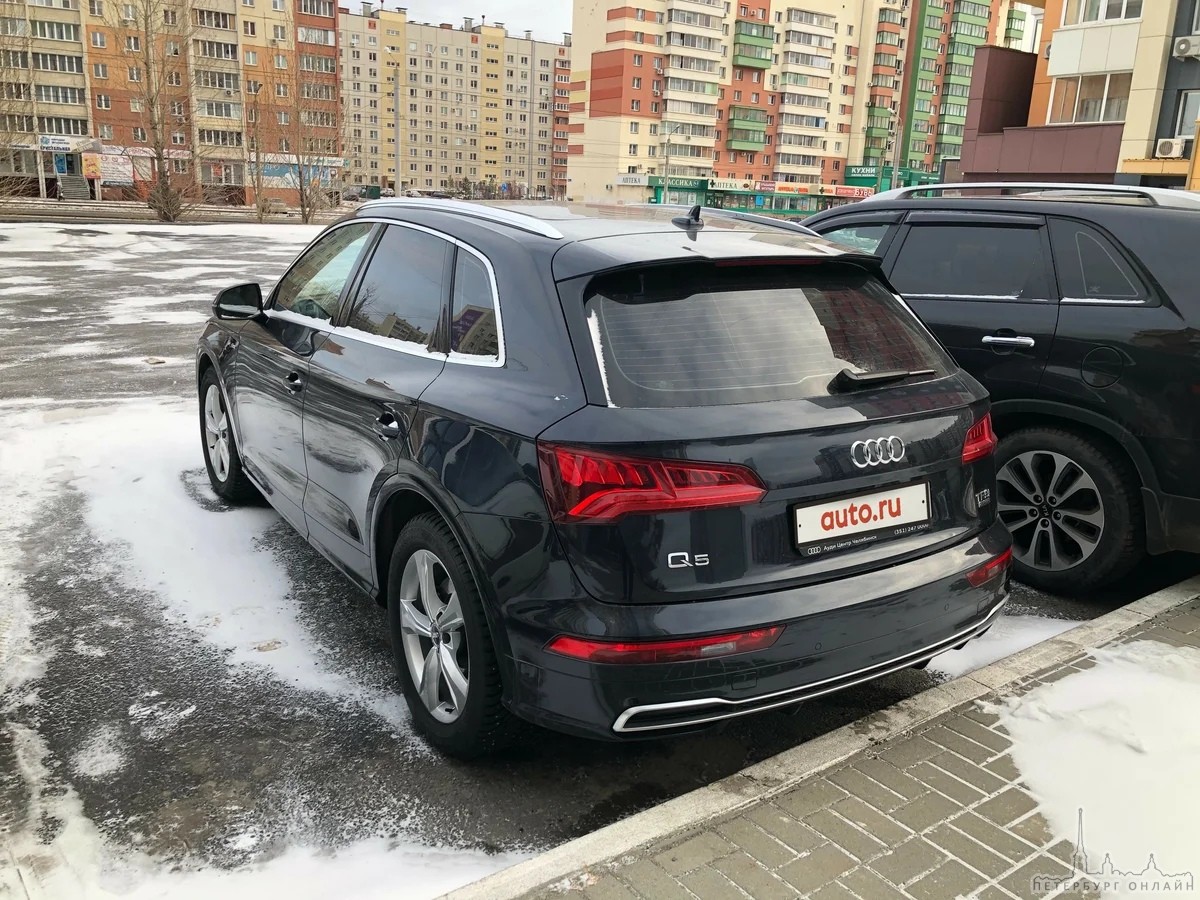8 марта в 17:00 от магазина Цветоптторг на Марата 76 был угнан автомобиль Audi Q5 серого цвета 2018 ...