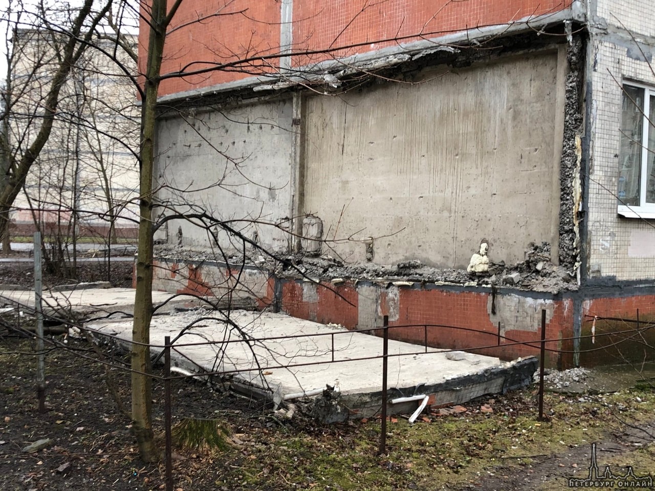 На Ново-Александровской обвалилась стена дома
