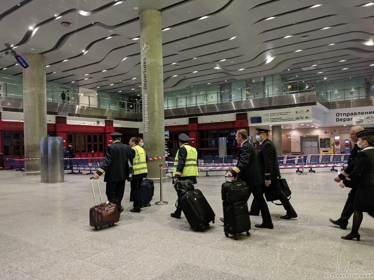 Вывозной рейс авиакомпании Аэрофлот из Бангкока, с 185 пассажирами на борту, приземлился сегодня в 1...