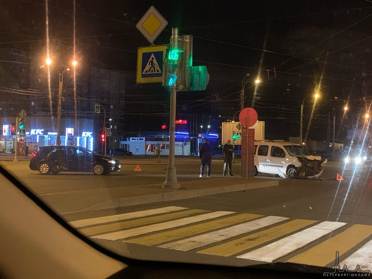 ДТП на перекрестке богатырского проспекта и Гаккелевской улице
