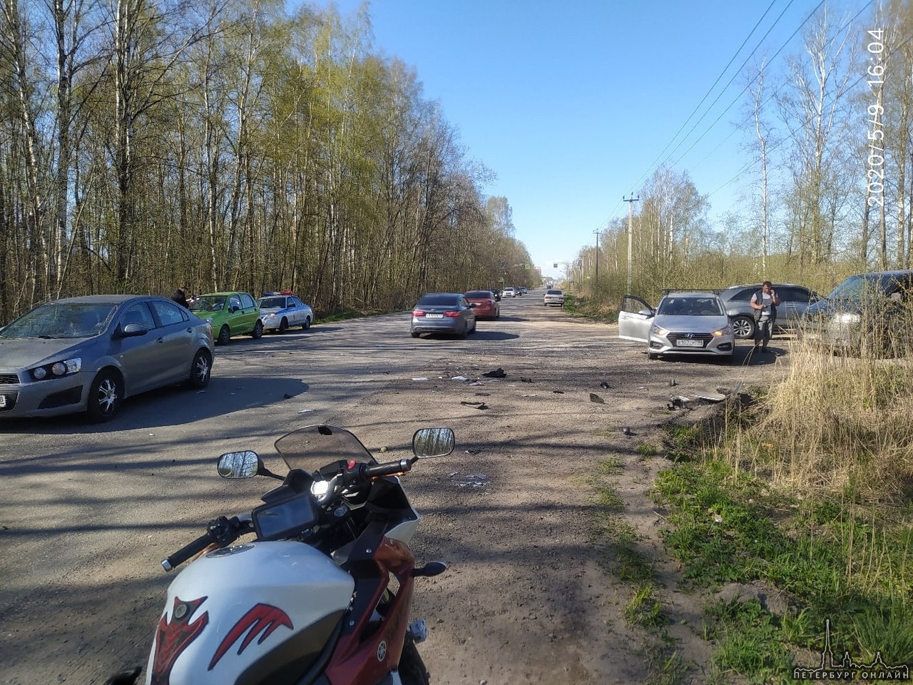 Мотоциклист Уринков Роман 1991 попал в ДТП, Красносельское шоссе, поворот на «Лесопитомник» врачи ко...