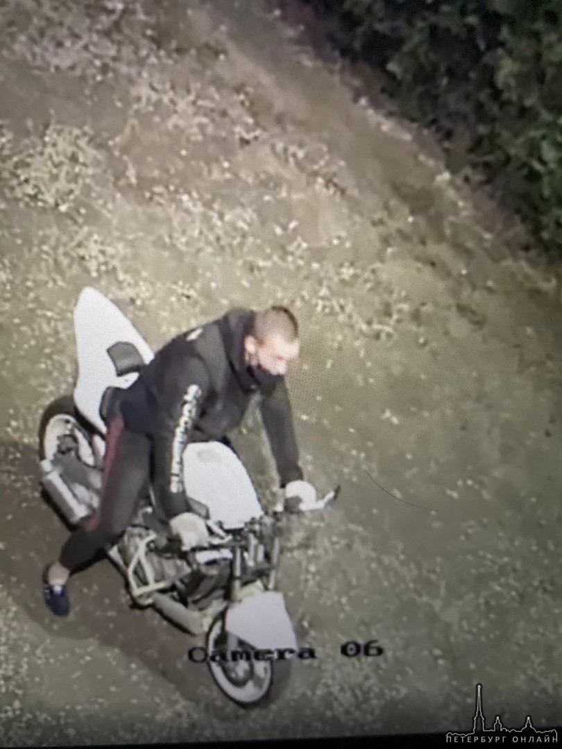 6 июля в 00:20 из деревни Новосаратовка был угнан мотоцикл Honda CBR 600 Камеры видеонаблюдения...